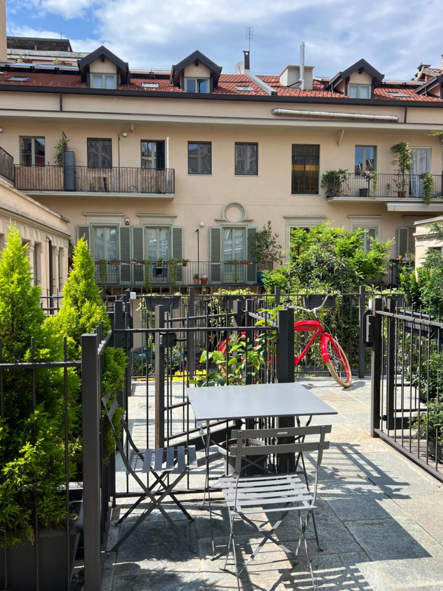 Charlie's Loft Apartment Turin